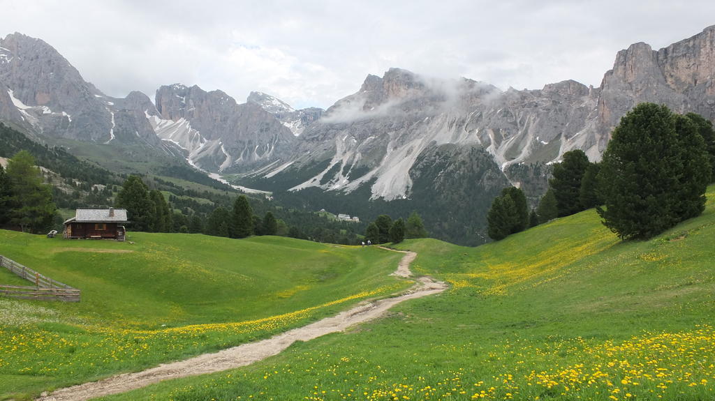 Garni Le Chalet Santa Cristina Val Gardena Εξωτερικό φωτογραφία