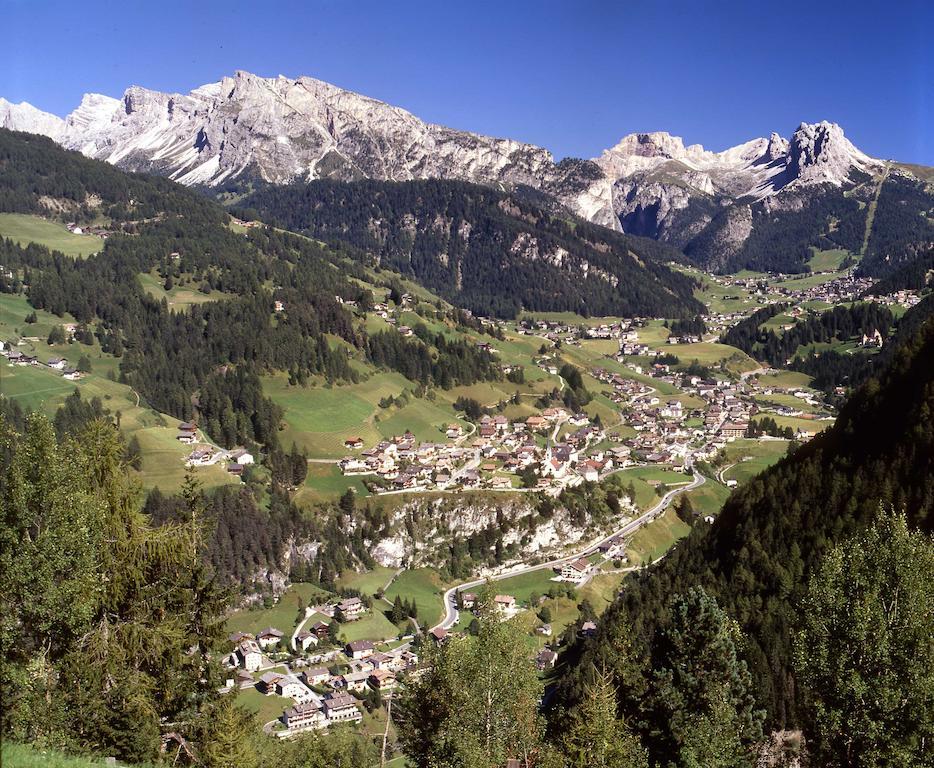Garni Le Chalet Santa Cristina Val Gardena Εξωτερικό φωτογραφία